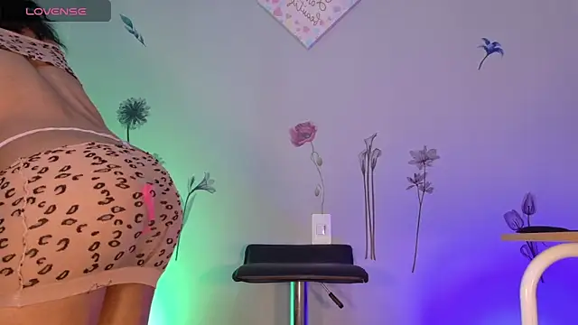 Barbydominant fetish online show from April 14, 10:43 pm