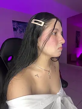 Celestee69 online show from September 29, 8:36 pm