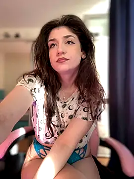 ScarletBloom  online show from September 24, 2:05 pm