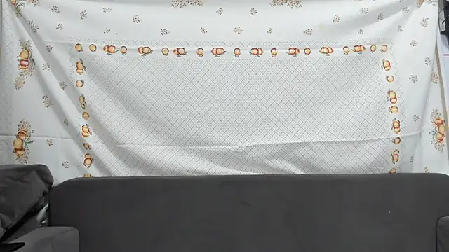 Emily  Kissable online show from September 23, 9:24 pm