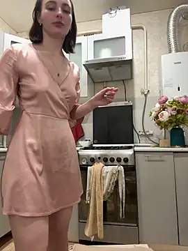 ZariaFlame online show from April 14, 10:43 pm