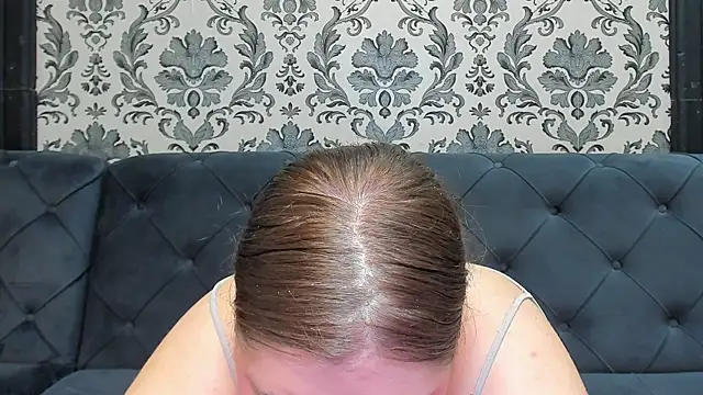 LissaBigTitts online show from December 22, 9:18 pm