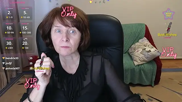 Lia Tito online show from March 11, 1:58 pm