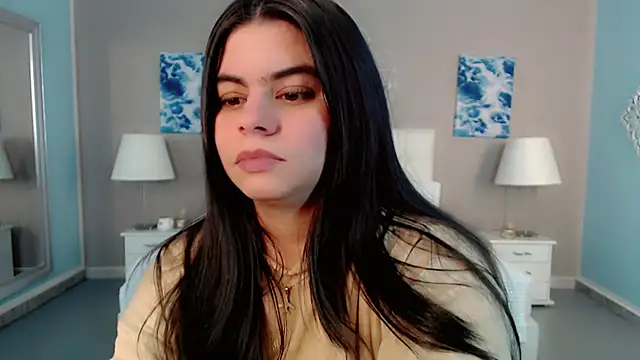 maddissonivanova online show from March 31, 7:14 pm