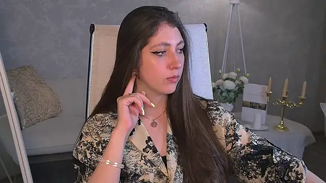 Mary Miiller online show from July 13, 12:50 pm