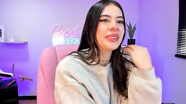 Alice Vixen online show from September 19, 12:59 pm