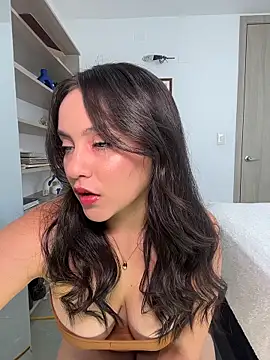 lunatorch online show from April 23, 7:49 pm