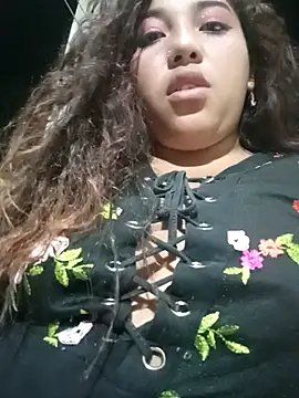 angelHeath13 online show from October 1, 5:23 am