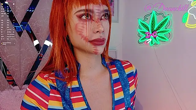 ScarlettRusso1 online show from October 31, 1:15 pm