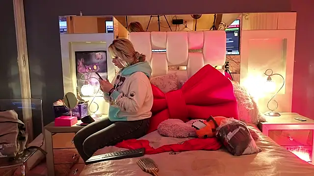 Mafecosecret online show from January 13, 6:41 am