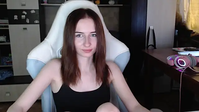 Cutti Crystal online show from October 17, 9:45 am