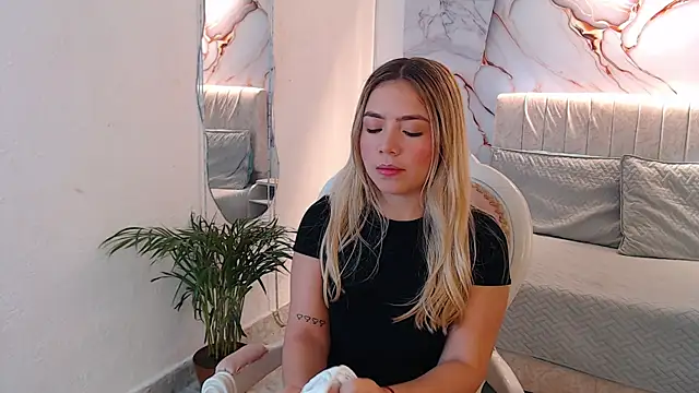  Tiffany1 online show from November 21, 9:06 pm