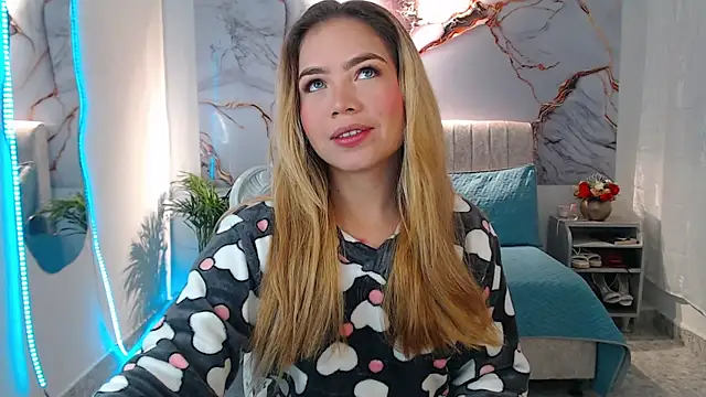  Tiffany1 online show from September 14, 6:39 pm