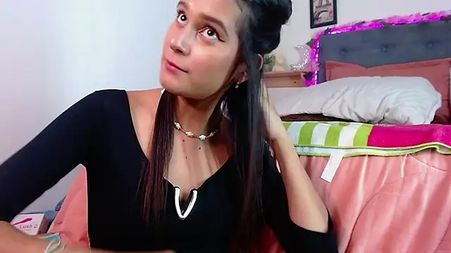 valentini villa online show from September 20, 10:08 pm