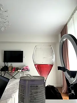 AmandaStoun online show from October 13, 8:50 am