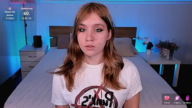 Iris Rain online show from October 5, 10:31 am