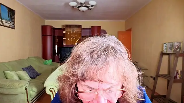 Betty Brick online show from January 17, 3:41 pm