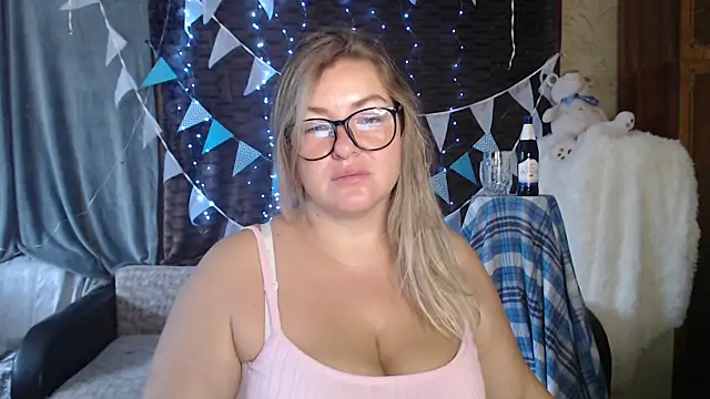 NikaSkylink online show from September 26, 3:59 am