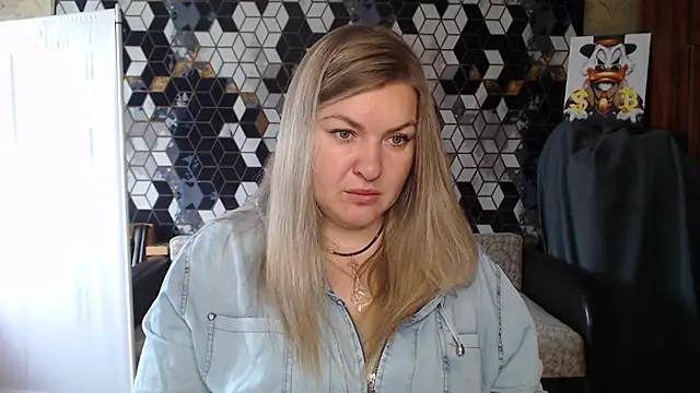 NikaSkylink online show from May 13, 5:02 am