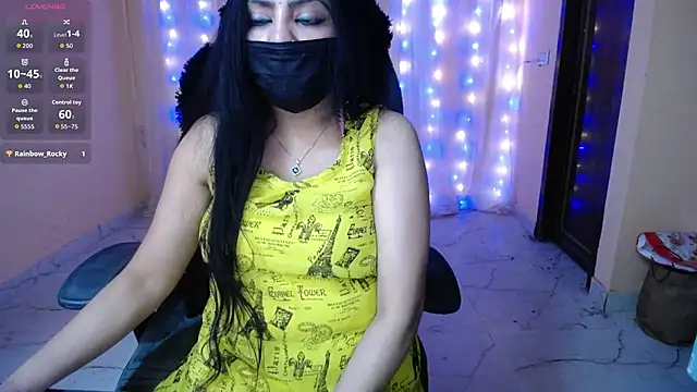 Divvya  online show from February 15, 7:02 pm