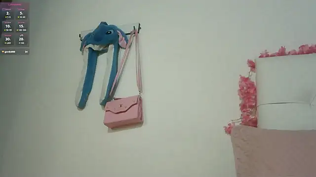 AbrilVelastegui7 online show from October 20, 1:52 am