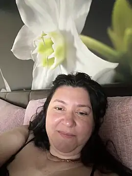 Liza Will online show from March 30, 5:40 am