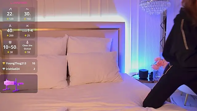 Ashley Roys online show from September 29, 1:16 pm