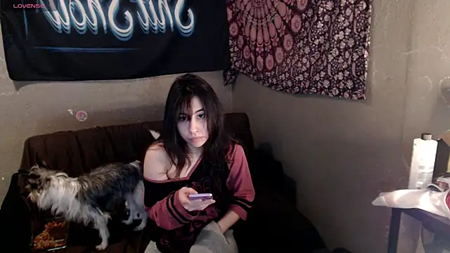 London Ray online show from April 16, 9:50 pm