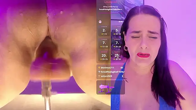 ErikaMontiel   online show from September 21, 9:13 pm