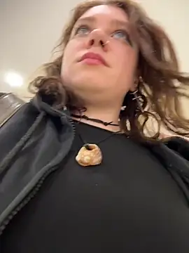 lucy-joy online show from April 9, 1:05 pm