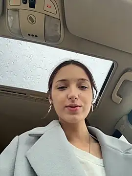 DollyTall online show from November 21, 9:55 am