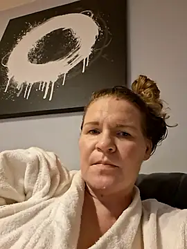 less-is-moore online show from February 10, 7:50 pm