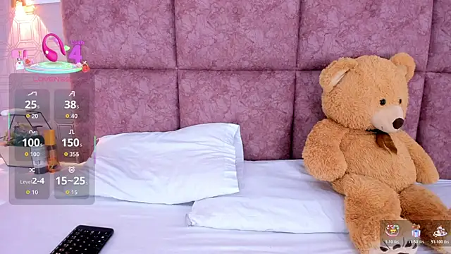 AmyStar1 online show from March 12, 12:35 am