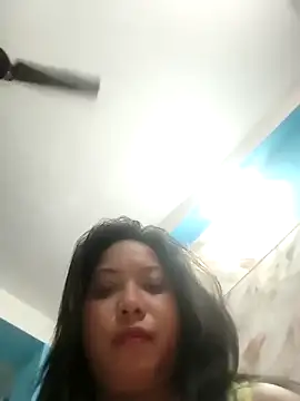 hornyzinia123 online show from April 18, 12:18 pm