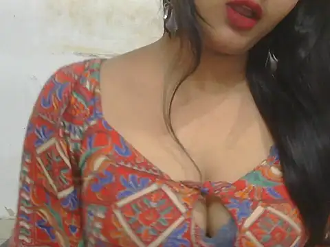 POOJA 199 online show from March 24, 9:03 am