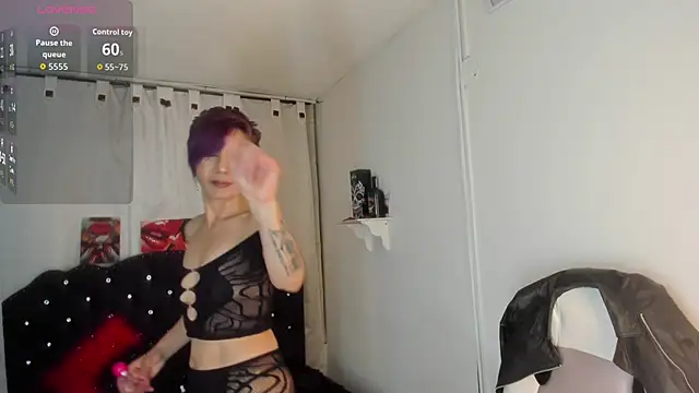 Trinityy   online show from September 8, 7:46 pm