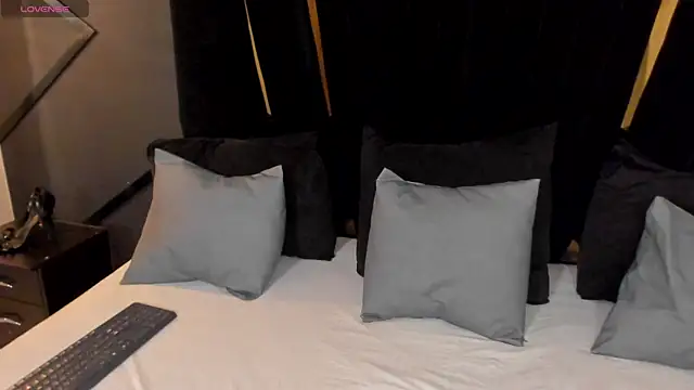 arisha williams online show from September 9, 6:19 pm