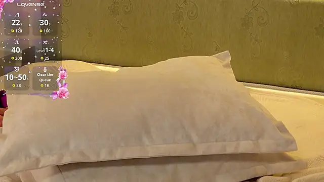 MilkMeSoftly online show from January 12, 9:03 am