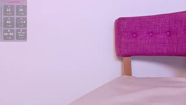 KITY HILL online show from December 2, 5:09 am