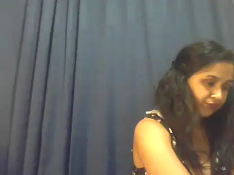 cute indianxo online show from October 9, 7:40 pm