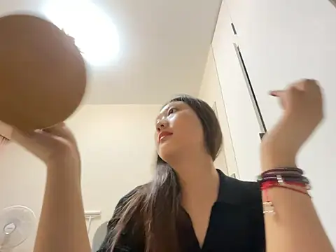 xena0501 online show from October 2, 4:23 pm