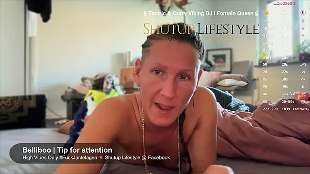 SwingWingWomanSweden online show from September 27, 6:20 am