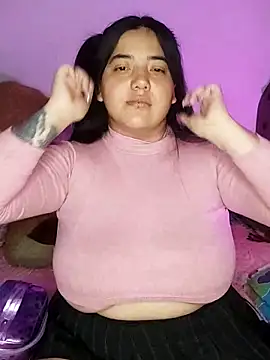 kittenFreyja  online show from September 23, 8:51 pm