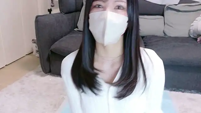 moemilk online show from April 18, 10:31 pm