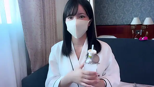 moemilk online show from October 8, 12:26 am