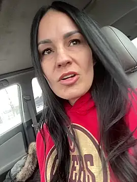 starsaligned online show from February 1, 10:19 pm