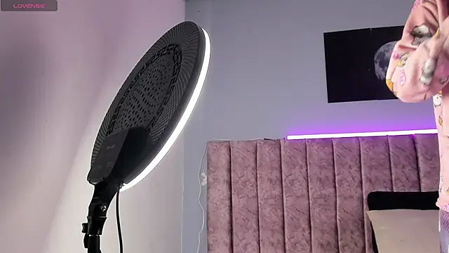  jasmine blush online show from January 7, 11:02 am