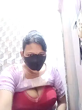 varnika online show from December 3, 9:00 am