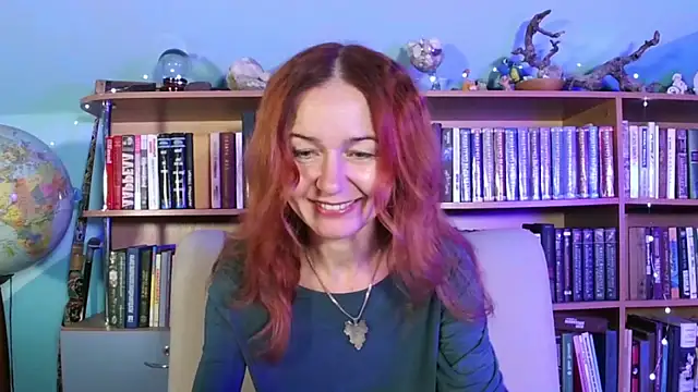 Foxilady357 online show from November 17, 4:30 pm