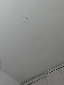 Valenn fernandez online show from April 11, 6:33 pm